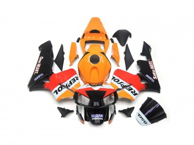 03-04 Un Corazón Repsol CBR600RR Carenados Moto