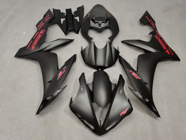 04-06 Mate & Rojo R1 Carenados Moto 04-06 Mate & Rojo R1 Carenados Moto