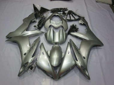 04-06 Plata Brillante R1 Carenados Moto