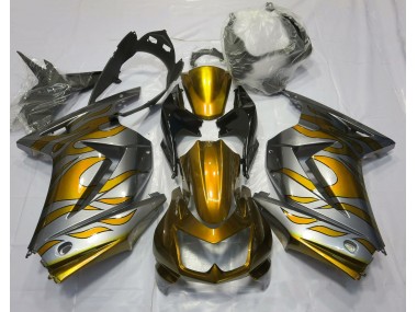 08-12 Oro & Plata Llama Ninja 250 Carenados Moto