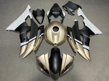 08-16 Negro Mate & Dorado R6 Carenados Moto