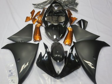 09-11 Negro Mate & Naranja R1 Carenados Moto
