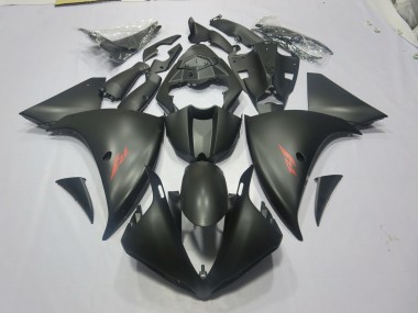 09-11 Negro Mate Rojo R1 Carenados Moto
