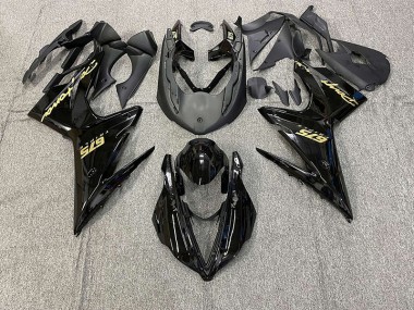 13-16 Negro Brillante Con Oro Daytona 675 Carenados Moto