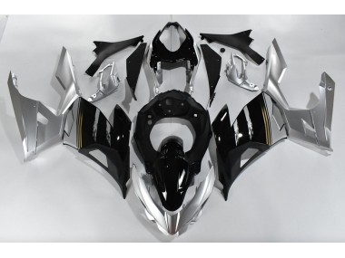 18-23 Plata & Negro Ninja 400 Carenados Moto