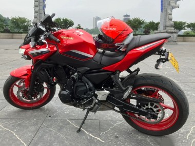 Venta Carenados Moto Kawasaki Ninja Z650 2020-2023 - Rojo Negro