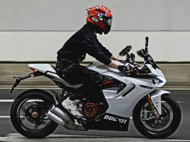 Venta Carenados Moto Ducati 2021-2024 Ducati Supersport 950/950S 2021-2024 - Blanco Negro