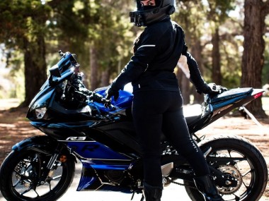 Venta Carenados Moto Yamaha YZF R3/R25 2022-2024 - Azul Negro Brillante
