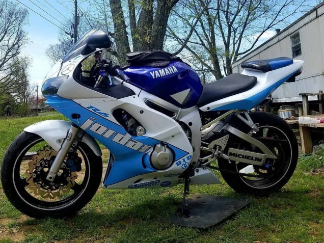 Venta Carenados Moto Yamaha YZF 600 R6 1998-2002 - Blanco Azul Jordan