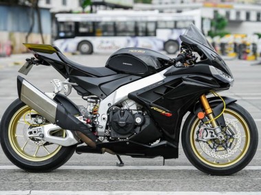 Venta Carenados Moto Aprilia RSV4 1100 2021-2024 - Negro