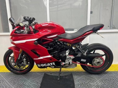 Venta Carenados Moto Ducati Supersport 939/939S 2017-2022 - Rojo Negro Blanco Raya