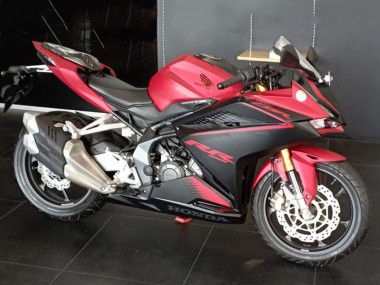 Venta Kits Carenado Moto Honda CBR250RR 2017-2022 - Rojo Negro Mate