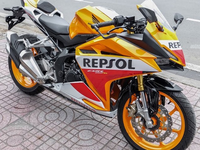 Venta Carenados Moto Honda CBR250RR 2017-2022 - Amarillo Blanco Rojo Repsol