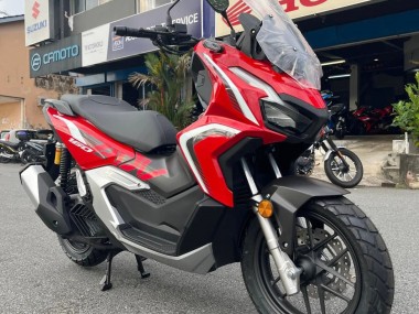 Venta Carenados Moto Honda ADV160 2022-2024 - Rojo Blanco Negro